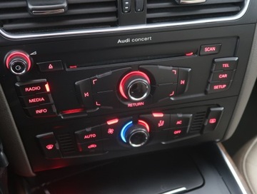 Audi Q5 I SUV 2.0 TDI 170KM 2010 Audi Q5 2.0 TDI, Salon Polska, 167 KM, 4X4, zdjęcie 11