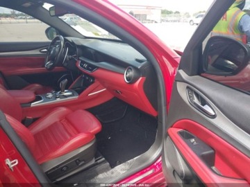 Alfa Romeo Stelvio SUV Facelifting 2.0 Turbo 280KM 2020 Alfa Romeo Stelvio Ti Sport 2020 2.0l 2.0 Benzyna 280KM, zdjęcie 9