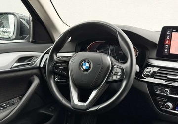 BMW Seria 5 2020 BMW Seria 5 I wlasciciel Podgrzewane fotele Gwarancja Bezwypadkowy FVA, zdjęcie 16