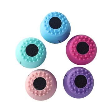 Кисть для умывания лица в виде осьминога цвета фуксии