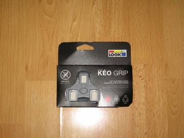 Посмотрите шипы для педалей Keo Grip.