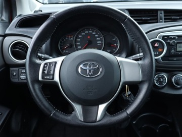 Toyota Yaris III Hatchback 5d 1.0 VVT-i 69KM 2012 Toyota Yaris 1.0 VVT-i, Salon Polska, Klima, zdjęcie 16