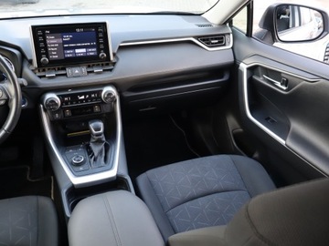 Toyota RAV4 V SUV 2.5 Hybrid Dynamic Force 222KM 2020 Toyota RAV 4 2.5 Hybrid, Salon Polska, zdjęcie 7