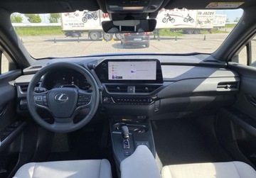 Lexus UX Crossover Facelifting 2.0 300h 199KM 2024 Lexus UX 300h F Sport Design VAT23 Lexus Leszno 2.0 Hybryda 199KM, zdjęcie 3