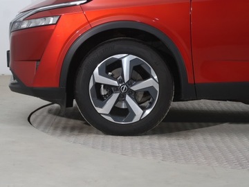 Nissan Qashqai III Crossover 1.3 DIG-T MHEV 158KM 2024 Nissan Qashqai 1.3 DIG-T MHEV, 1. Właściciel, zdjęcie 13