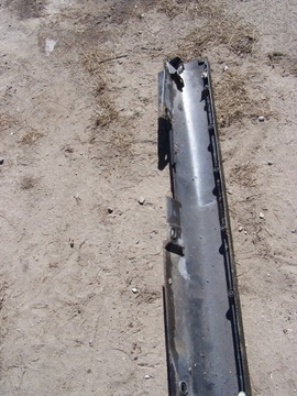 corolla verso listwa progowa lewa 04-09