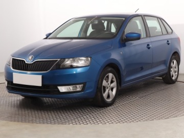 Skoda Rapid II Spaceback 1.2 TSI 105KM 2015 Skoda Rapid Spaceback 1.2 TSI, Salon Polska, zdjęcie 1