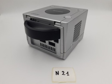 КОНСОЛЬ NINTENDO GAMECUBE DOL-001 PAL СЕРЕБРЯНАЯ