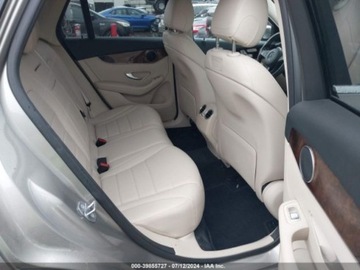 Mercedes GLC C253 2019 Mercedes-Benz GLC 2019 Mercedes-Benz GLC GLC 300 SUV 2.0 Benzyna 241KM, zdjęcie 7