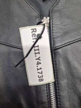 Женский жилет с кожами (36)