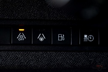 Peugeot 3008 II Plug-In Hybrid Facelifting 1.6 HYBRID4 300KM 2023 Peugeot 3008 1.6 Hybrid4 GT FulLED Navi Masaze Kam.El.Fot.Pol Skora Webast, zdjęcie 30