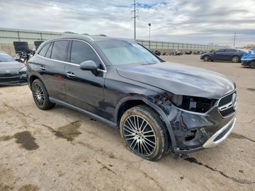 Mercedes GLC C254/X254 2023 Mercedes-Benz GLC 2023 r., 2,0L 300 4MATIC 2.0 Benzyna 255KM, zdjęcie 2