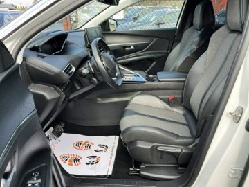 Peugeot 3008 II Crossover Facelifting  1.2 PureTech 130KM 2021 Peugeot 3008 Automat/Manetki/ Kamery360 /Salon Pl, zdjęcie 31