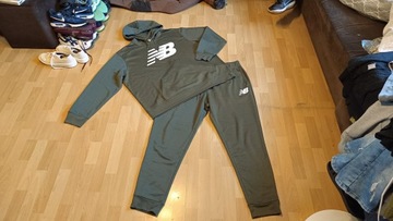 KOMPLETNY DRES NEW BALANCE STAN BARDZO DOBRY
