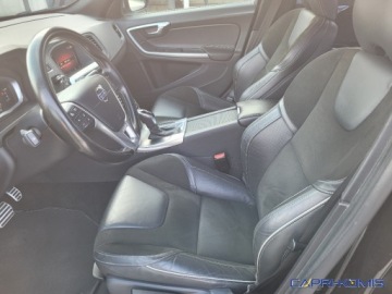 Volvo S60 II Sedan Facelifting 2.0 D4 DRIVE-E 190KM 2018 Volvo S60 2.0D4 R-Designe Rewelacja Bezwypadkowy 2.0 Diesel 190KM, zdjęcie 15