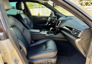 Maserati Levante 3.0 GDI V6 430KM 2019 Maserati Levante Maserati Levante S Q4 3.0 Benzyna 430KM, zdjęcie 4