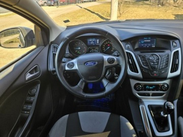 Ford Focus III Kombi 2.0 Duratorq TDCi DPF 140KM 2012 Ford Focus 1Wł,KlimaTronik,Pdc,Elektryka,, zdjęcie 19