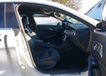 Mercedes CLA C118/X118 2019 Mercedes-Benz CLA 2019r., Cla 250 4matic, 2L, od ubezpieczalni 2.0 Benzyna, zdjęcie 6