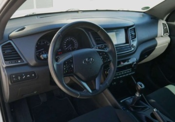 Hyundai Tucson III SUV 1.6 GDI 132KM 2018 Hyundai Tucson Hyundai Tucson blue 1.6 GDi 2WD Passion 1.6 Benzyna 132KM, zdjęcie 21