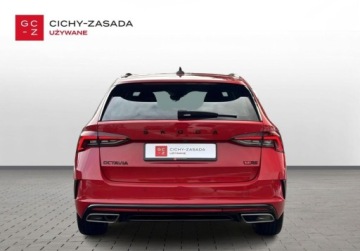 Skoda Octavia IV RS Liftback 2.0 TDI SCR 200KM 2022 Skoda Octavia 2.0 TDI 200KM RS Matrix Hak Head-Up Kessy Kamera ACC Vitrual, zdjęcie 3