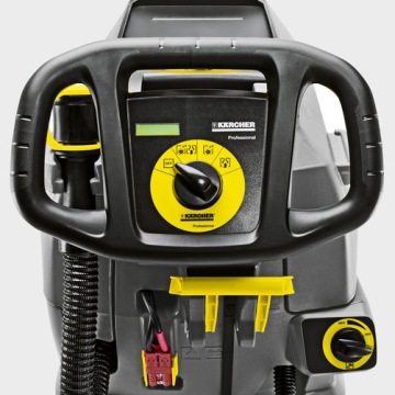 Аккумуляторная поломоечная машина KARCHER BD 50/50 KIT XXL 2х 105 Ач аккумуляторный блок + зарядное устройство