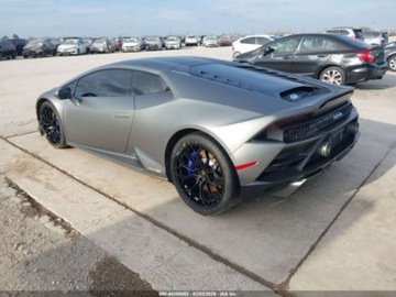 Lamborghini Huracan 2021 Lamborghini Huracan Evo Coupe 2021 5.2 Benzyna 602KM, zdjęcie 3