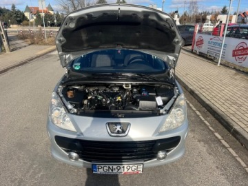 Peugeot 307 II Kombi 2.0 HDi 16V FAP 136KM 2006 Peugeot 307 307 SW Klimatyzacja Parktronic Panorama Dach El.Szyby El.Luste, zdjęcie 24
