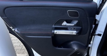 Mercedes GLB SUV 2.0 200d 150KM 2025 Mercedes-Benz GLB Rabat 29 Salon PL Burmester Hak AMG 4Matic Panorama VAT, zdjęcie 18