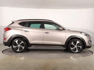 Hyundai Tucson III SUV 1.6 T-GDI 177KM 2016 Hyundai Tucson 1.6 T-GDI, Salon Polska, zdjęcie 5