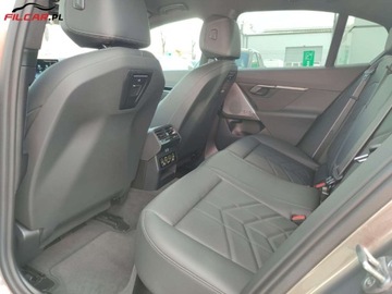 BMW Seria 5 G90-91 2023 BMW Seria 5 M PAKIET PRO GWARANCJA Kamery 360 Zarejestrowany Mozliwa zamia, zdjęcie 6