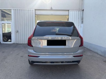 Volvo XC90 II 2026 2.0 B5 AWD Ultra Dark 7os (250 KM) System audio Bowers &amp; Wilkins, zdjęcie 3