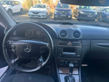 Mercedes CLK W209 Coupe C209 2.1 (220 CDI) 150KM 2005 Mercedes-Benz CLK Mercedes-Benz 220 CLK 2,2 Diesel Zadbany Zamiana 2.1, zdjęcie 6