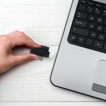 19-контактный адаптер USB на передней панели USB типа E