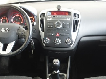 Kia Ceed I Hatchback 5d Facelifting 1.6 DOHC CVVT 126KM 2009 Kia Cee&#039;d 1.6 Ben.125KM/Telefon/Ks.Serwisowe, zdjęcie 22