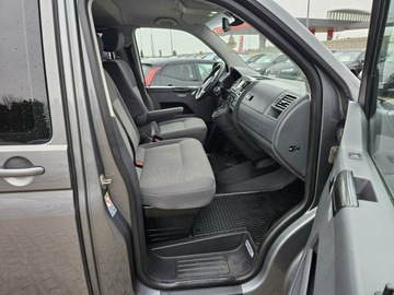 Volkswagen Caravelle T5 Caravelle Facelifting długi rozstaw osi 2.0 BiTDI 180KM 2012 Volkswagen Caravelle 2.0 TDI 180KM DSG 4Motion 9os, zdjęcie 7