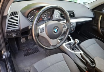 BMW Seria 1 E81/E87 Hatchback 5d E87 2.0 118i 129KM 2006 BMW Seria 1 Super stan techniczny 2.0 Benzyna 129KM, zdjęcie 6