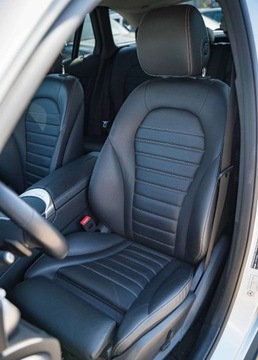 Mercedes GLC C253 2019 Mercedes-Benz GLC Mercedes-Benz Klasa GLC GLC 300 4Matic 258KM 2.0 Benzyna, zdjęcie 13