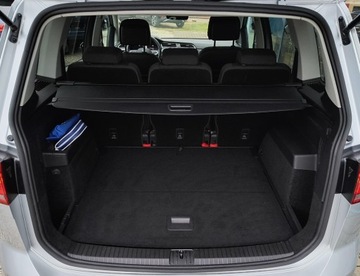 Volkswagen Touran III 1.5 TSI EVO 150KM 2023 Volkswagen Touran Comfortline 1.5 TSI 150KM DSG Sa, zdjęcie 24