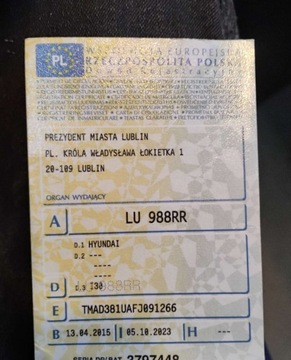 Hyundai i30 II 2015 Hyundai i30 2015r. 1.6 CRDI. Uszkodzony tyl i lekko lewy przod. Jezdzi., zdjęcie 23