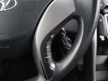 Hyundai i30 II Hatchback 3d 1.4 100KM 2013 Hyundai i30 1.4 CVVT, Klima, Parktronic, zdjęcie 11