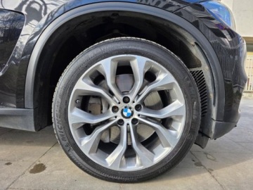 BMW X5 F15 SUV xDrive50i 450KM 2014 BMW X5 xDrive50i V8 4.4 450KM*Salon PL Bezwypadkowy * VAT23% * Individual, zdjęcie 39