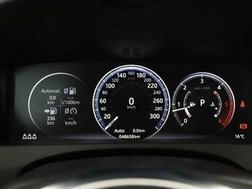 Jaguar XE Sedan 2.0 i4 180KM 2018 Jaguar XE niski przebieg skóra navi virtual, zdjęcie 21