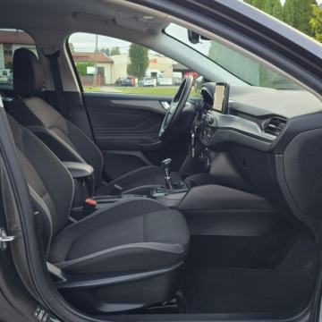 Ford Focus IV Kombi Facelifting 1.0 EcoBoost 125KM 2022 Ford Focus Mk4 1.0 EcoBoost Hybrid TITANIUM X, zdjęcie 25