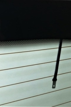 ПОЛНОЕ ЗАДНЕЕ СТЕКЛО НА ЗАДНЕМ КАПОТЕ RENAULT TRAFIC III 3