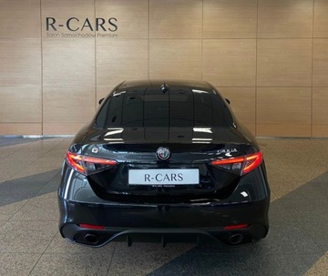 Alfa Romeo Giulia II Sedan Facelifting 2.0 Turbo 280KM 2023 Alfa Romeo Giulia Salon Polska Bezwypadkowy R Cars Warszawa 2.0 Benzyna, zdjęcie 6