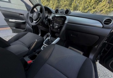 Suzuki Vitara III SUV 1.6 DDiS 120KM 2016 Suzuki Vitara 1.6 gwarancja MANUAL carplay LED KAMERA Bezwypadkowa, zdjęcie 14