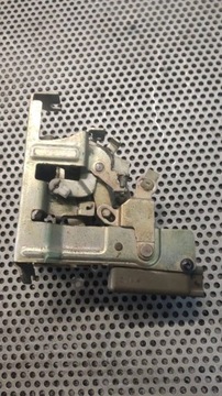 ZAMEK DRZWI PRAWY TYŁ RENAULT MASTER II 352464