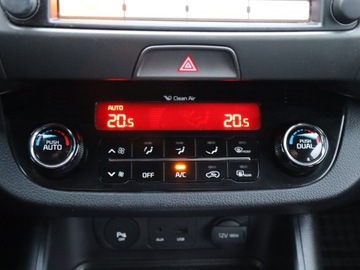 Kia Sportage III SUV Facelifting 1.6 GDI 135KM 2014 Kia Sportage 1.6 GDI, Salon Polska, Serwis ASO, zdjęcie 12