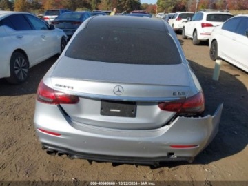 Mercedes Klasa E W213 2021 Mercedes-Benz Klasa E amg 53, 2021r., 4x4, 3.0L 3.0 Benzyna 429KM, zdjęcie 5