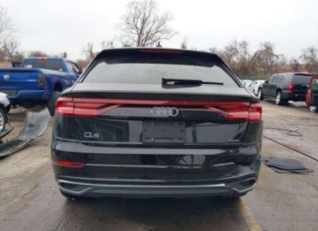 Audi Q8 2023 Audi Q8 2023, 3.0L, 4x4, PREMIUM, od ubezpieczalni 3.0 Benzyna 335KM, zdjęcie 2
